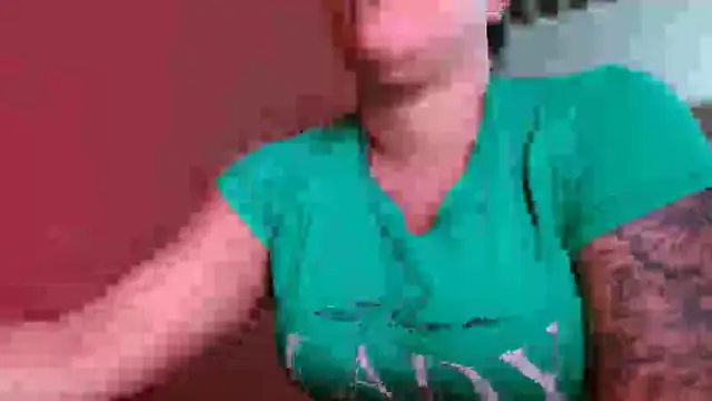 Snapshot of Tammyymilf chatting on 10, 10, 2025 Tammyymilf online show from 10, 10, 2025