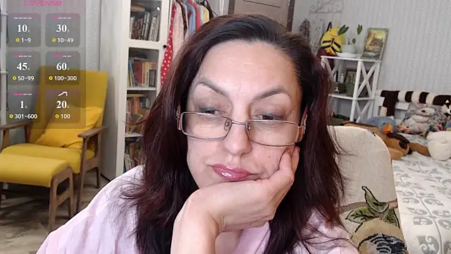 Soffya Soy online show from 7, 5, 2026