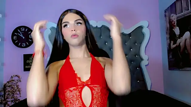 Snapshot of CamiiGarcia chatting on 12, 2, 2025 CamiiGarcia online show from 12, 2, 2025