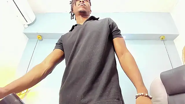 Snapshot of xxxhotbbc chatting on 21, 10, 2025 xxxhotbbc online show from 21, 10, 2025