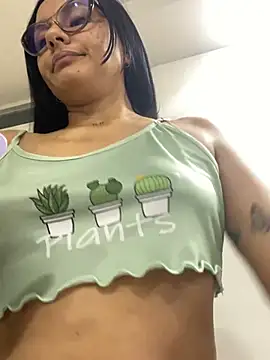 Snapshot of ruby__00 chatting on 9, 3, 2025 ruby 00 online show from 9, 3, 2025