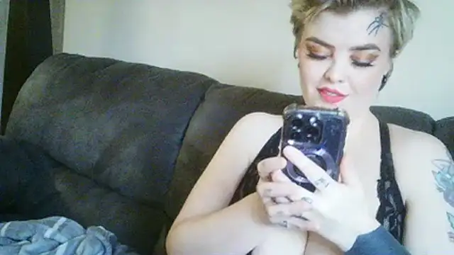 bisexmillenials online show from 22, 12, 2025