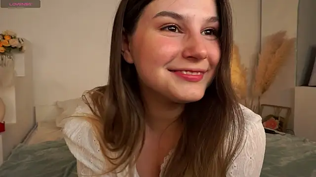 Snapshot of nawuwu chatting on 21, 10, 2025 nawuwu online show from 21, 10, 2025