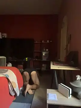 Snapshot of paullliliu chatting on 27, 5, 2026 paullliliu online show from 27, 5, 2026