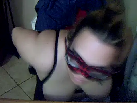 Snapshot of topina8 chatting on 8, 3, 2025 topina8 online show from 8, 3, 2025