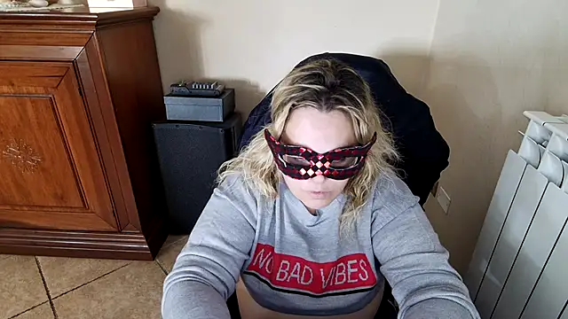 Snapshot of topina8 chatting on 14, 3, 2025 topina8 online show from 14, 3, 2025