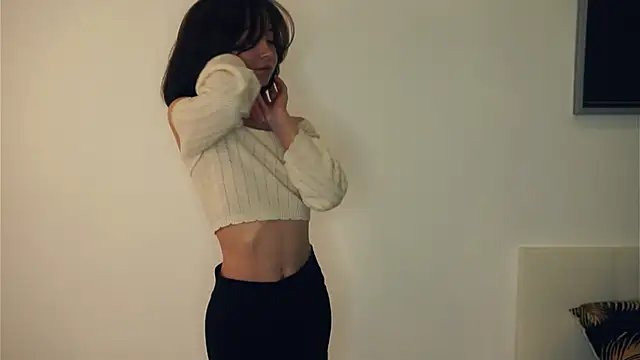 VeronaCritchlow online show from 2, 2, 2025