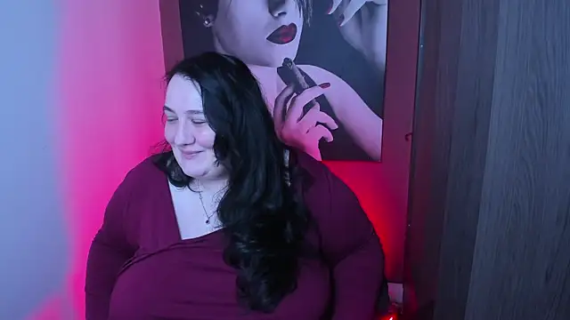 QueenOfHaze online show from 15, 12, 2025