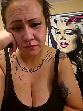 Jagebabe13 online show from 5, 12, 2025