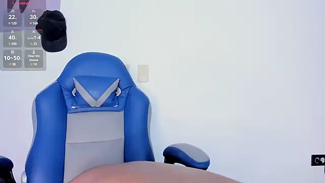 Amberr1 online show from 21, 2, 2025