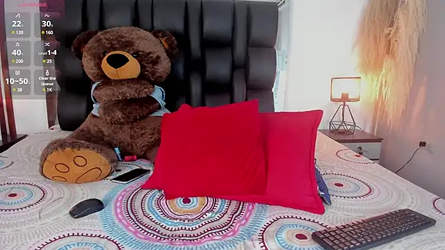 Amberr1 online show from 13, 3, 2025