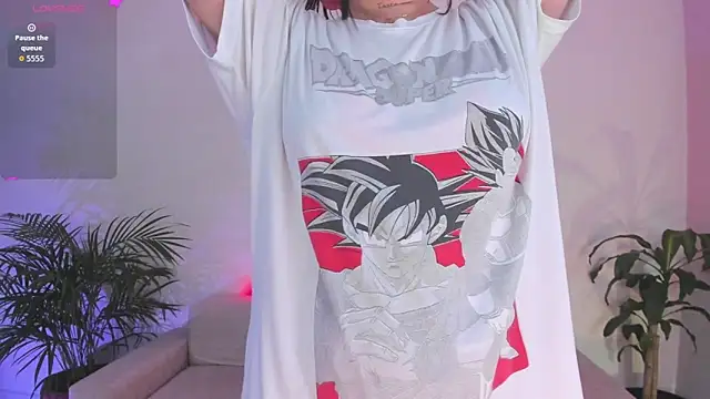 Hannah Jonhson online show from 25, 11, 2025