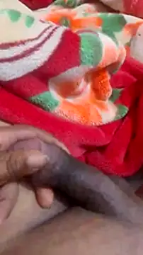 Snapshot of mhmia chatting on 5, 2, 2025 mhmia online show from 5, 2, 2025