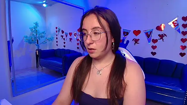 Lilyy evans online show from 16, 2, 2025