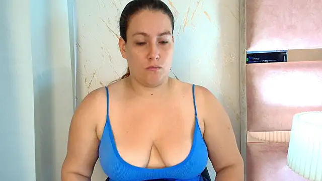 Snapshot of anastasia_marco chatting on 2, 10, 2025 anastasia marco online show from 2, 10, 2025