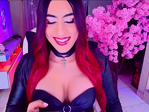 latexgoddes online show from 19, 11, 2025