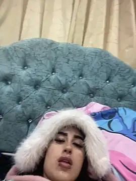 Snapshot of Girl_milk7 chatting on 17, 3, 2025 Girl milk7 online show from 17, 3, 2025