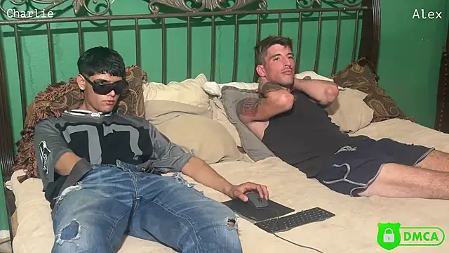 Snapshot of badrolemodelx chatting on 12, 3, 2026 badrolemodelx online show from 12, 3, 2026