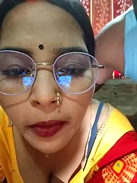 Snapshot of Simrandeshipp chatting on 11, 6, 2026 Simrandeshipp online show from 11, 6, 2026