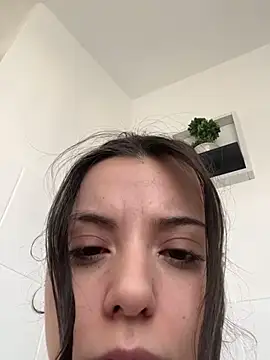 bunnythetailor online show from 9, 2, 2025