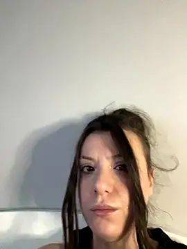 bunnythetailor online show from 8, 11, 2025