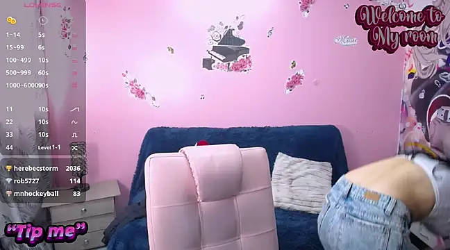 Snapshot of Sofii_cutee chatting on 25, 1, 2025 Sofii cutee online show from 25, 1, 2025