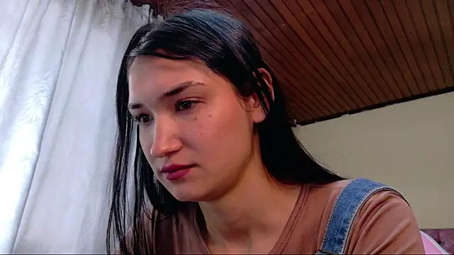 Sofii cutee online show from 17, 12, 2025