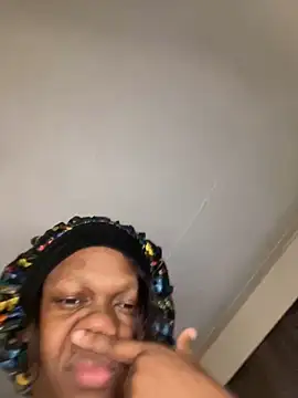 Boneca25 online show from 16, 2, 2025