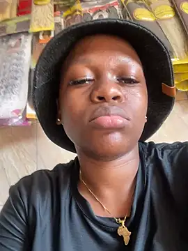 Boneca25 online show from 24, 2, 2025