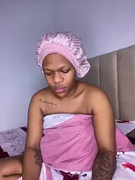 Snapshot of Boneca25 chatting on 9, 3, 2026 Boneca25 online show from 9, 3, 2026