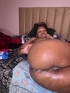 Snapshot of Boneca25 chatting on 27, 3, 2026 Boneca25 online show from 27, 3, 2026