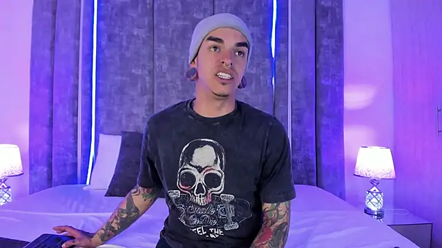 Snapshot of kaletattoo chatting on 28, 1, 2025 kaletattoo online show from 28, 1, 2025