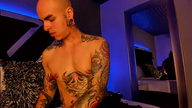 Snapshot of kaletattoo chatting on 31, 1, 2025 kaletattoo online show from 31, 1, 2025