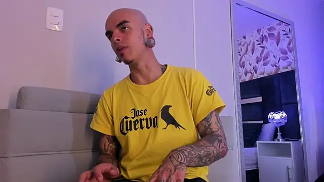 Snapshot of kaletattoo chatting on 14, 3, 2025 kaletattoo online show from 14, 3, 2025