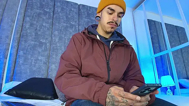 Snapshot of kaletattoo chatting on 2, 10, 2025 kaletattoo online show from 2, 10, 2025