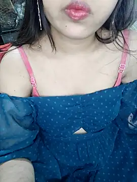 Snapshot of JANVI_MISHRA1 chatting on 18, 4, 2026 JANVI MISHRA1 online show from 18, 4, 2026