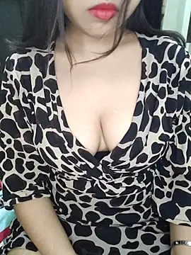 Snapshot of JANVI_MISHRA1 chatting on 5, 5, 2026 JANVI MISHRA1 online show from 5, 5, 2026