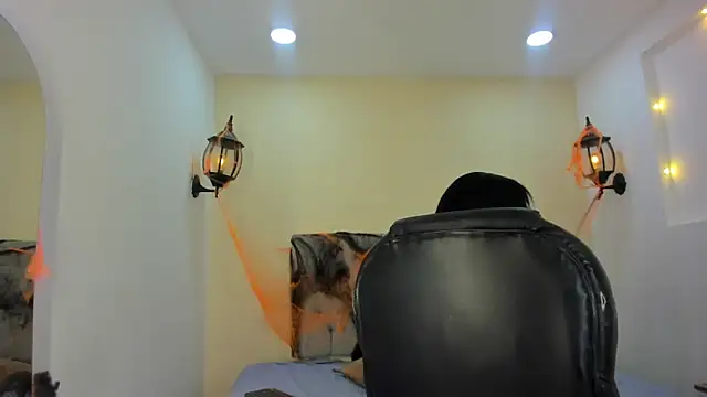 Snapshot of Dakkota_Fox chatting on 23, 10, 2025 Dakkota Fox online show from 23, 10, 2025