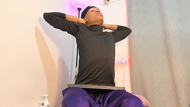 viankaa miller online show from 22, 9, 2025