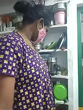 Snapshot of sweety006telugu chatting on 18, 5, 2026 sweety006telugu online show from 18, 5, 2026