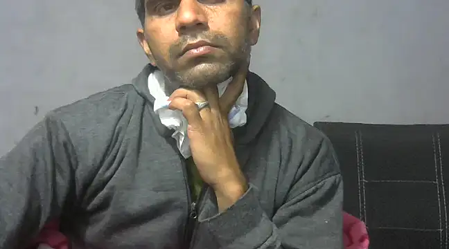 Snapshot of Nightservice27 chatting on 4, 2, 2025 Nightservice27 online show from 4, 2, 2025