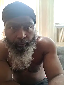 Snapshot of shavez5888 chatting on 2, 3, 2025 shavez5888 online show from 2, 3, 2025