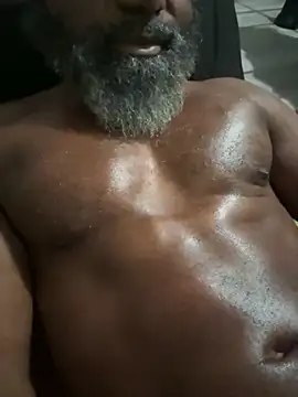 Snapshot of shavez5888 chatting on 5, 10, 2025 shavez5888 online show from 5, 10, 2025