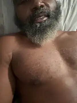 Snapshot of shavez5888 chatting on 15, 10, 2025 shavez5888 online show from 15, 10, 2025