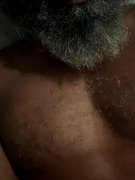 Snapshot of shavez5888 chatting on 28, 10, 2025 shavez5888 online show from 28, 10, 2025