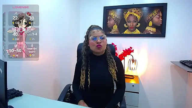 CamiilaReyes online show from 23, 10, 2025