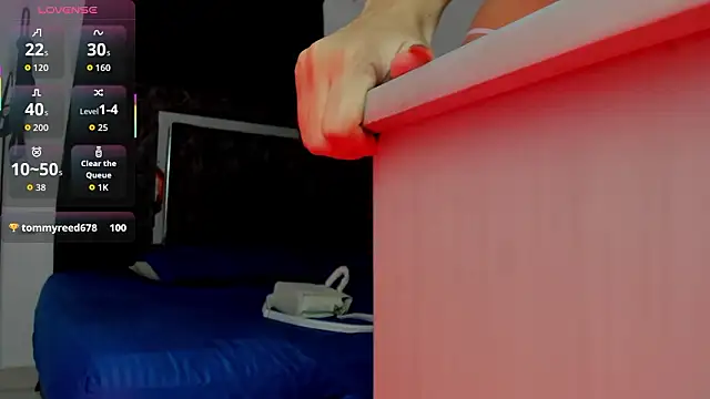 Nicol TransGirl online show from 3, 2, 2026