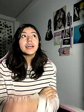 Snapshot of LiLy_kIndly chatting on 20, 11, 2025 LiLy kIndly online show from 20, 11, 2025