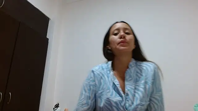 Snapshot of venus11 chatting on 27, 9, 2025 venus11 online show from 27, 9, 2025