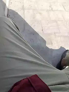 xmanrawan2 online show from 17, 2, 2025